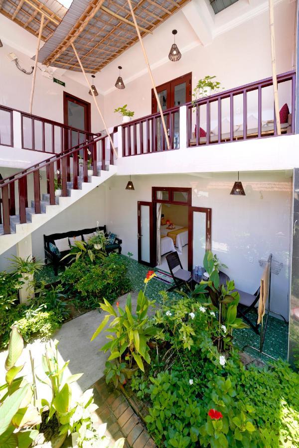 Pink Beach Homestay Hoi An Bagian luar foto